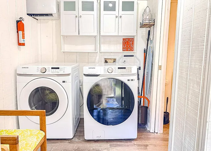 Dog-friendly Duplex With A Full Kitchen Furnished Deck Gear & Ac Holiday home Gulf Shores