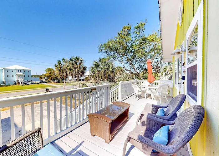 Holiday home Dog-friendly Duplex With A Full Kitchen Furnished Deck Gear & Ac